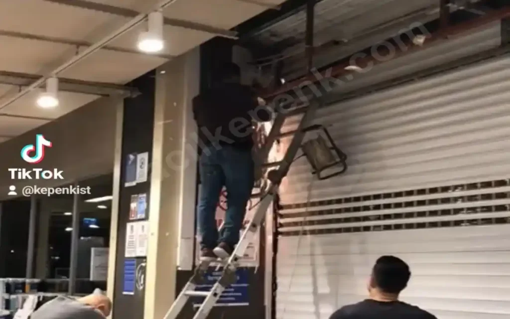 İstanbul Acil Kepenk 4 İstanbul Acil Kepenk Tamircisi - 7/24 kepenk